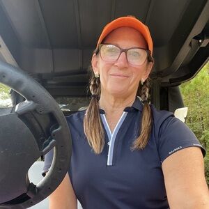 Meet your Posher, Julie